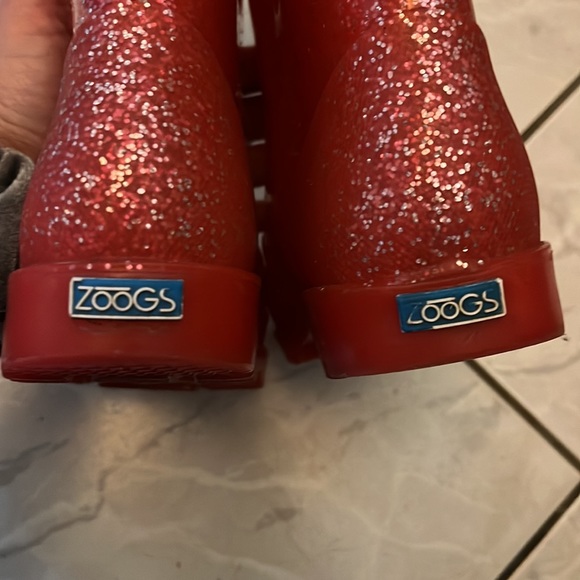 Zoogs Girls Rainboots - Picture 5 of 5